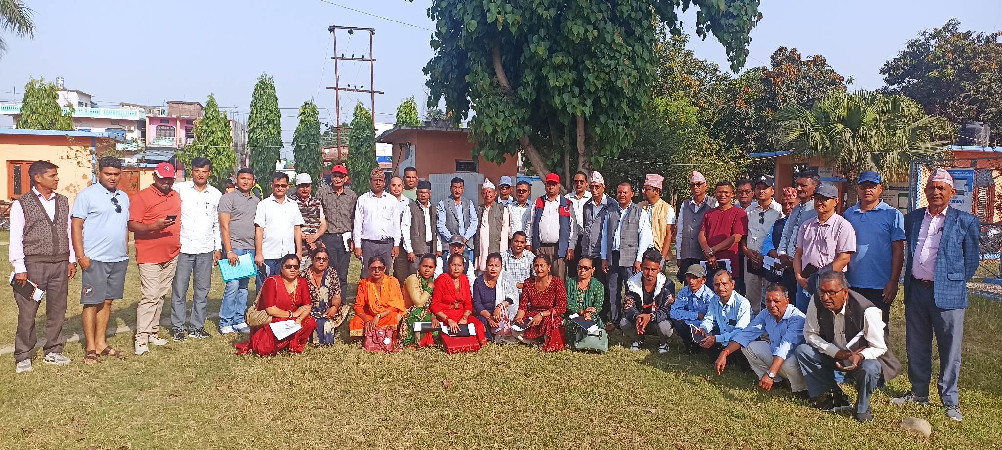 अत्तरिया खानेपानीको टोली भ्रमणमा हिँड्यो